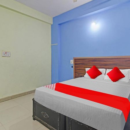 Hotel O Satya Inn Karimnagar Exterior photo