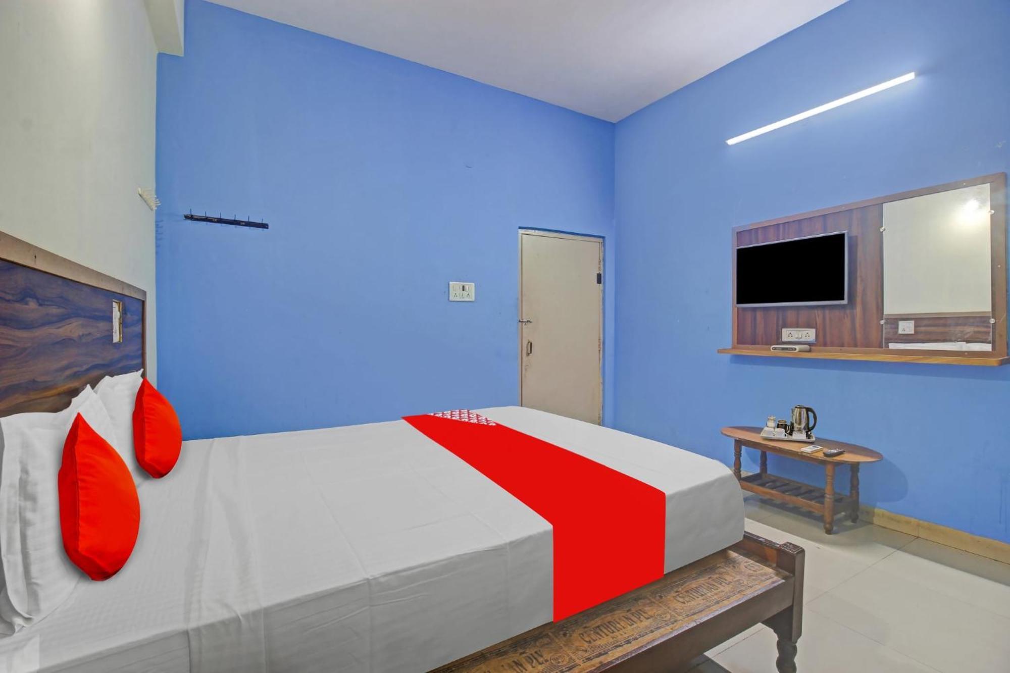 Hotel O Satya Inn Karimnagar Exterior photo